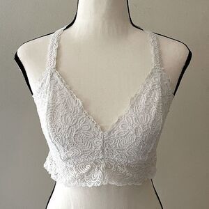 Auden Creamy White Lace Racerback Bralette. Size Large.